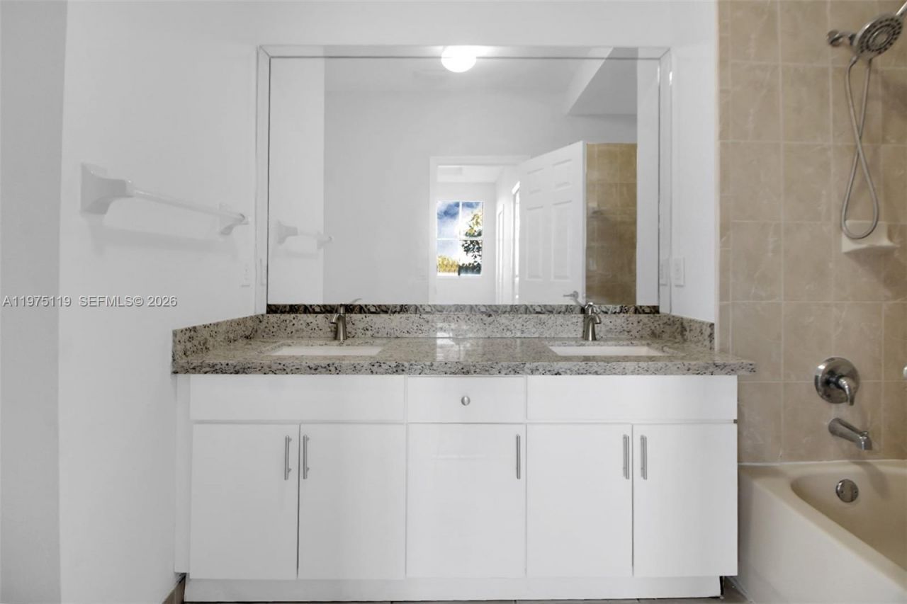 27463 SW 137th Ct, Unit 27364, Homestead, FL 33032 Photo
