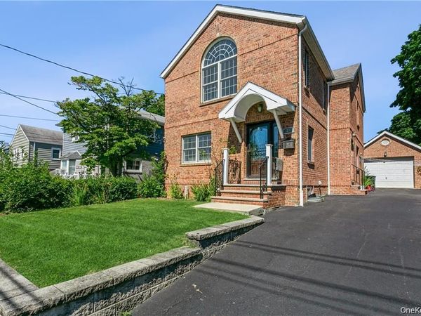 39 Croydon Road , Yonkers, NY 10710