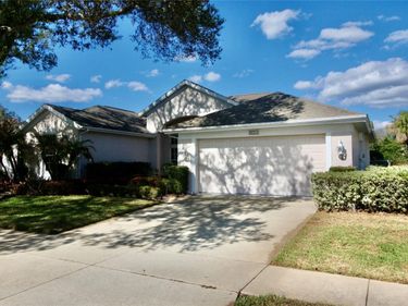 8055 LAUREL RIDGE DRIVE, MOUNT DORA, FL 32757