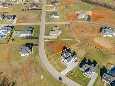 9217 Poplar Grove Court, Bowling Green, KY 42122