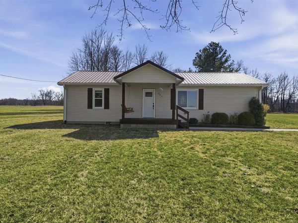 267 New Grove Road , Smiths Grove, KY 42171