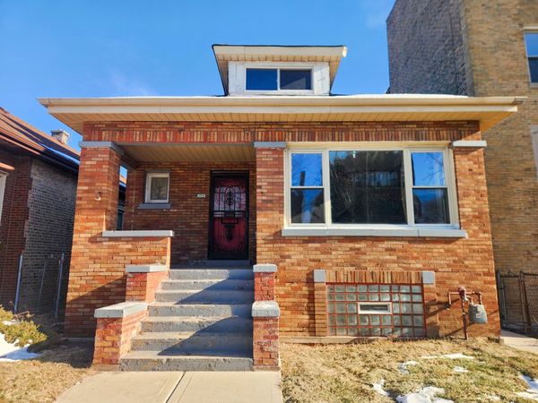 8253 S Throop Street , Chicago, IL 60620