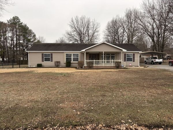 13822 Cutler Street, Benton, IL 62812