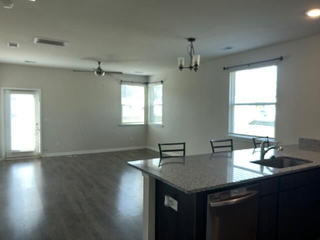 1217 Warrens Way Photo 9