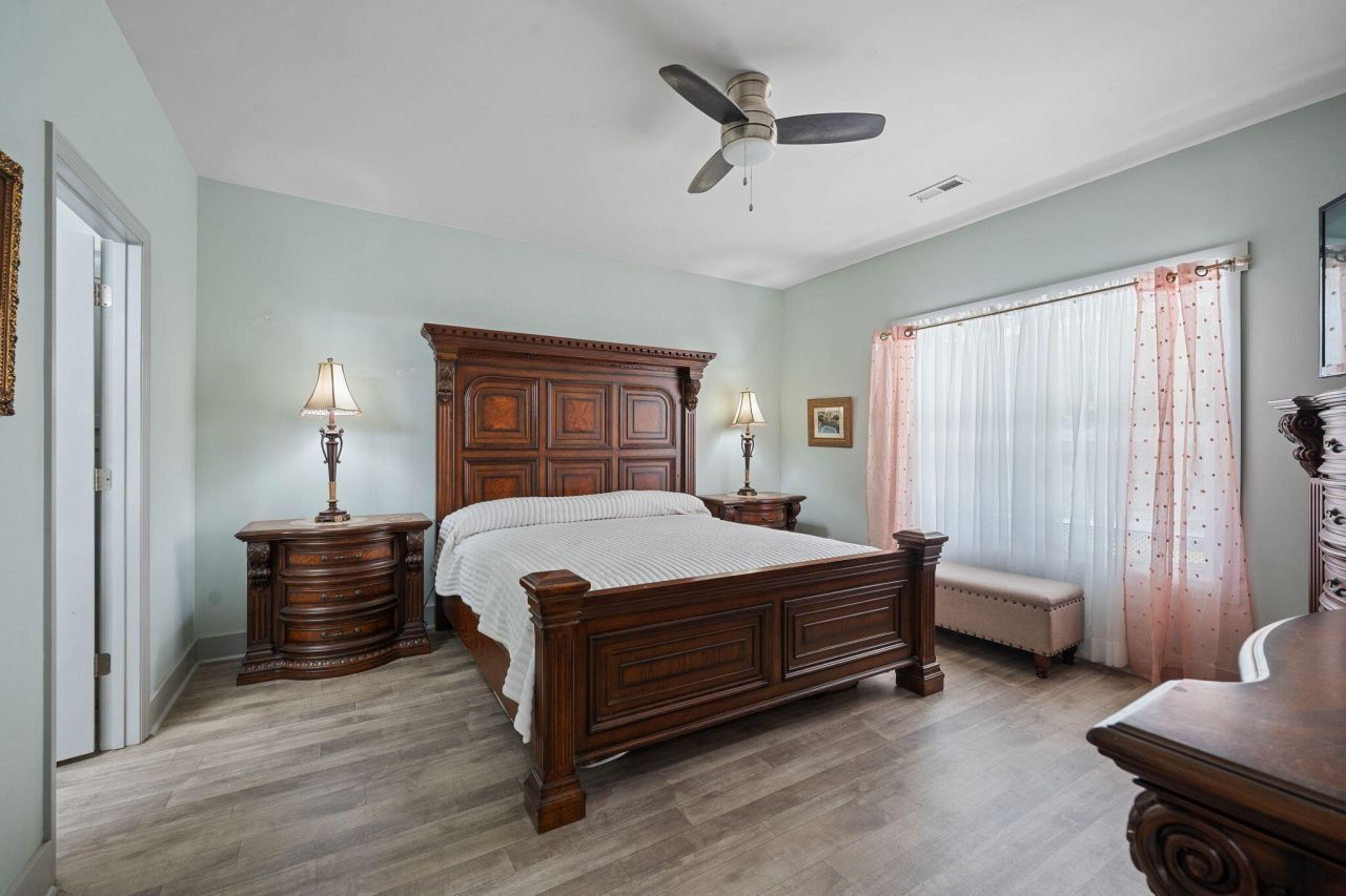 818 Frasier Lane Photo 22