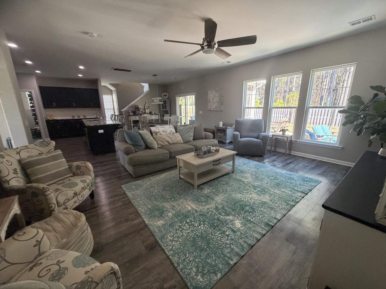 419 Sanctuary Park Drive Photo 6