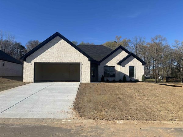113 Red Wing Way, Haskell, AR 72015