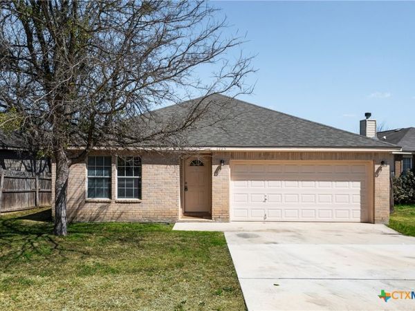1225 Hilltop Drive , San Marcos, TX 78666