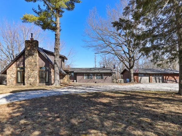 2525 Beacon Hill , Strafford, MO 65757