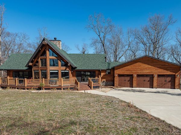 136 Nottingham Court , Saddlebrooke, MO 65630