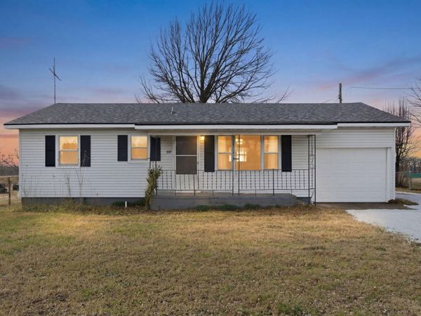 937 Missouri 245 , Aldrich, MO 65601