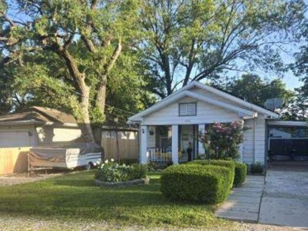 835 W Woodlawn Street , Springfield, MO 65803