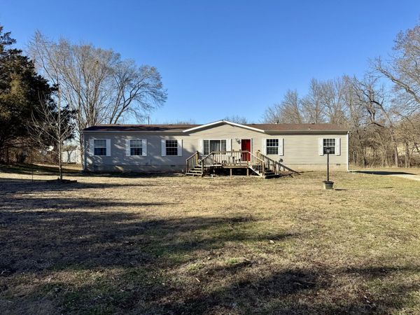 22465 E 850th Road, Humansville, MO 65674