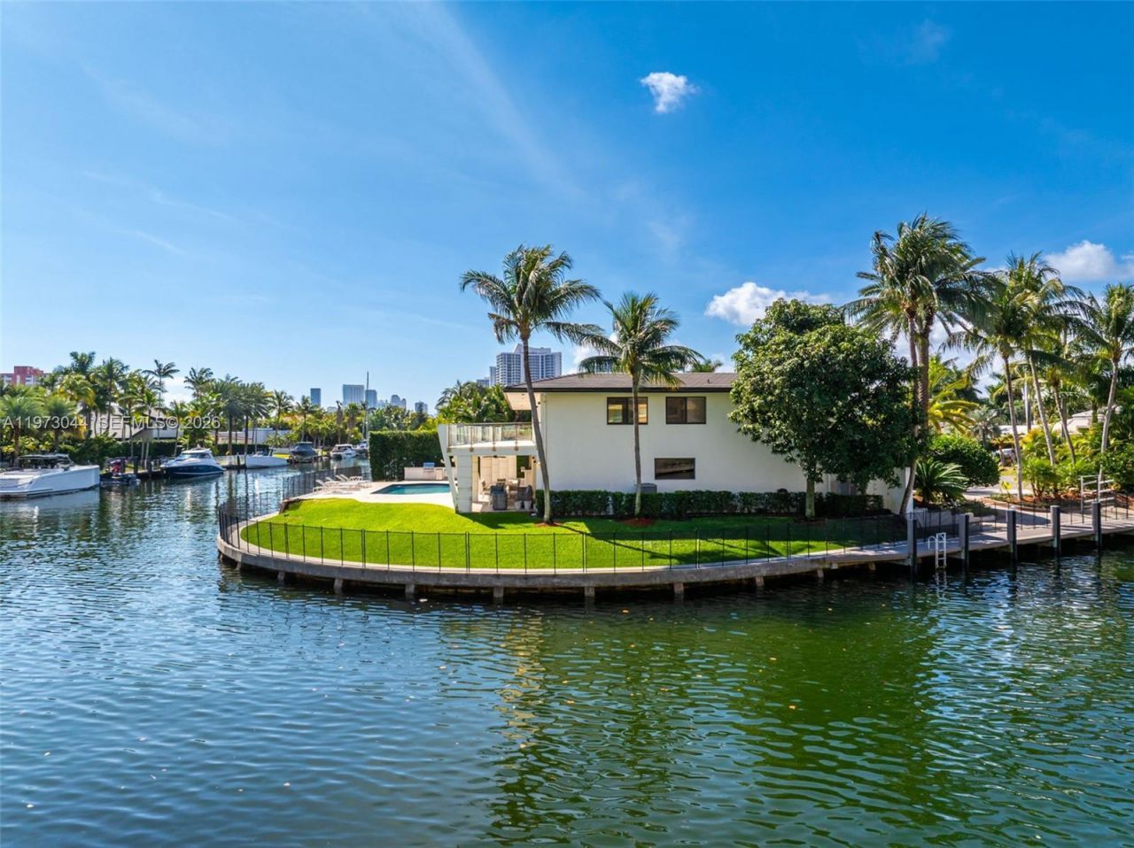 501 Hibiscus Dr, Hallandale Beach, FL 33009 Photo