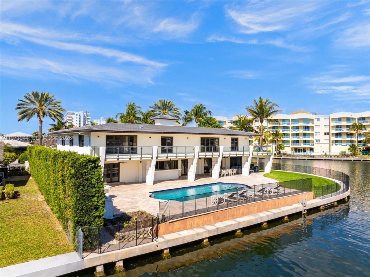 501 Hibiscus Dr, Hallandale Beach, FL 33009 Photo