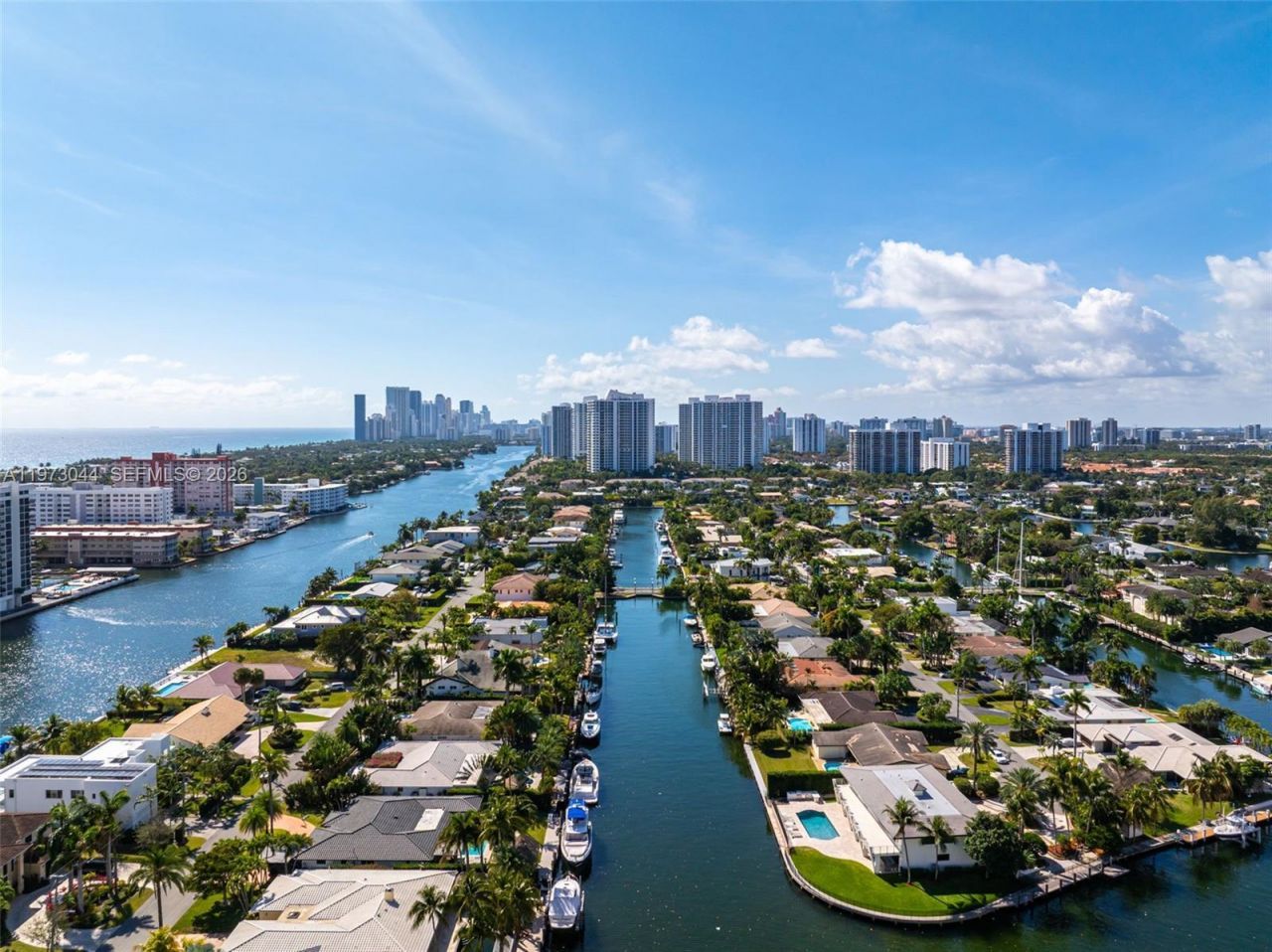 501 Hibiscus Dr, Hallandale Beach, FL 33009 Photo