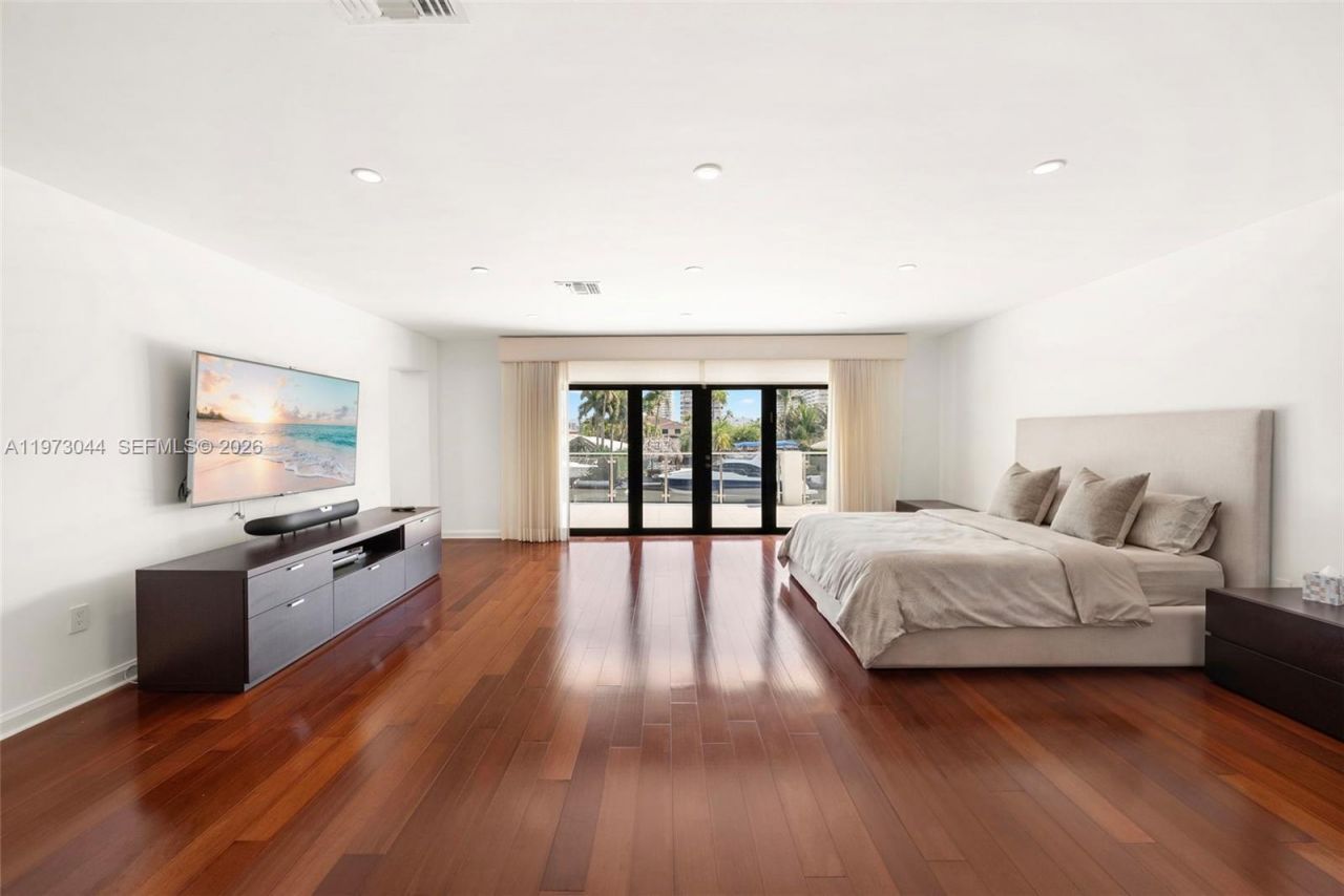 501 Hibiscus Dr, Hallandale Beach, FL 33009 Photo