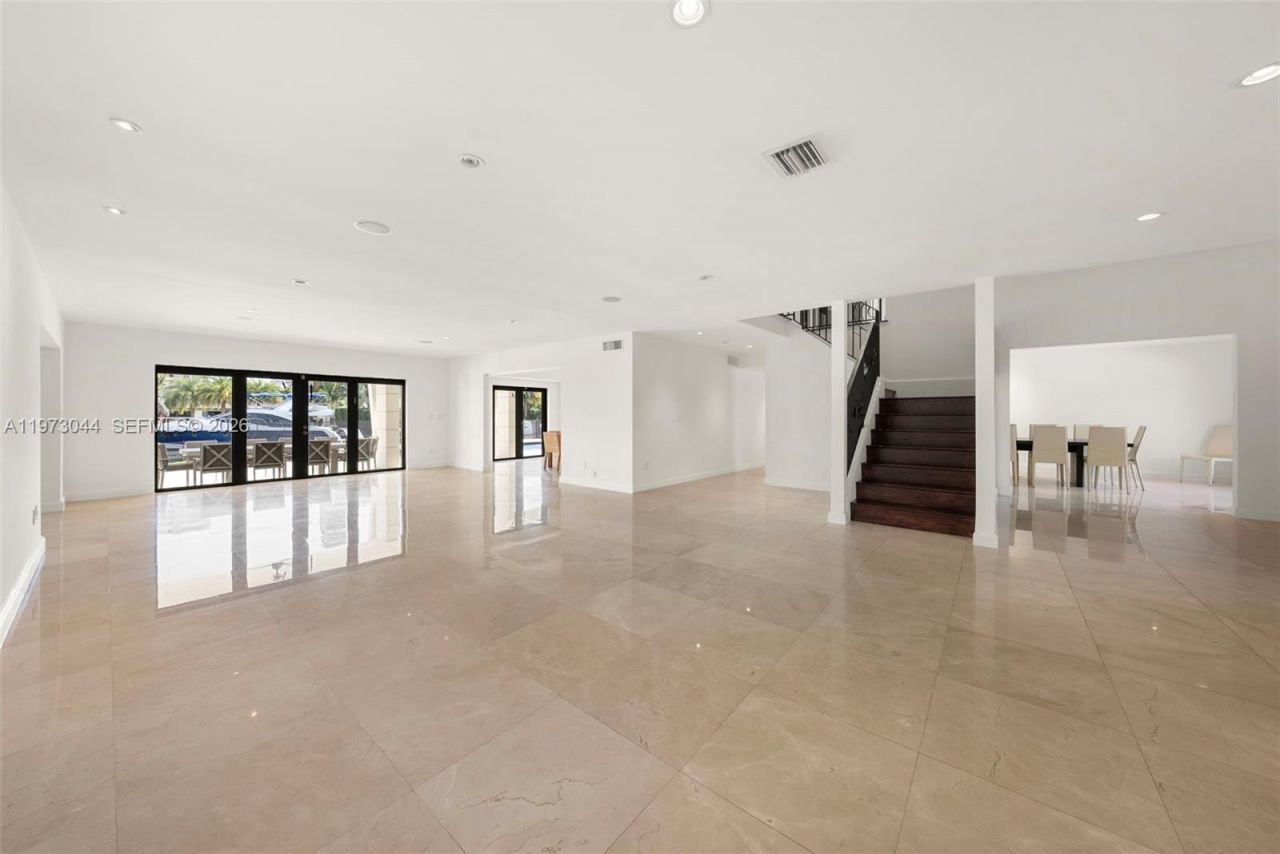 501 Hibiscus Dr, Hallandale Beach, FL 33009 Photo