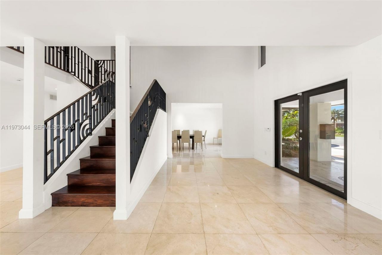 501 Hibiscus Dr, Hallandale Beach, FL 33009 Photo