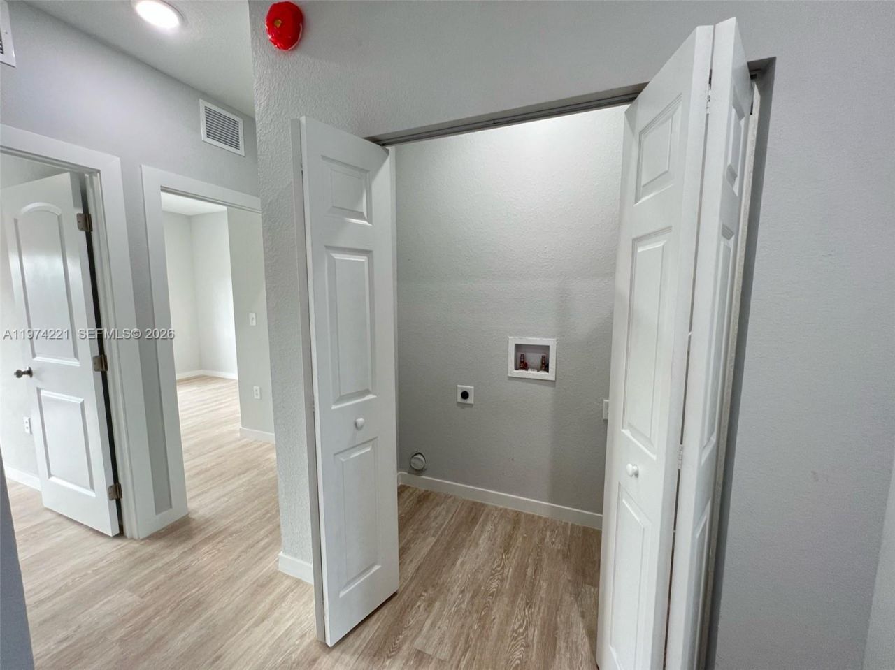 808 NW 16th Ave, Unit 1, Fort Lauderdale, FL 33311 Photo