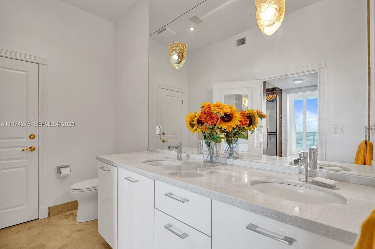 100 Lincoln Rd, Unit PH12, Miami Beach, FL 33139 Photo