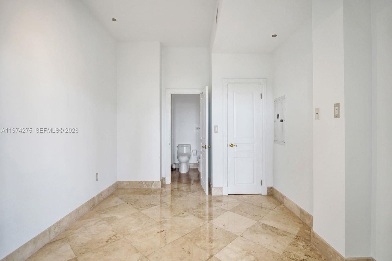 100 Lincoln Rd, Unit PH12, Miami Beach, FL 33139 Photo