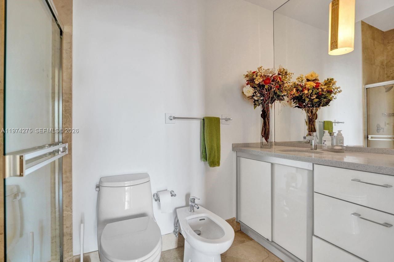 100 Lincoln Rd, Unit PH12, Miami Beach, FL 33139 Photo