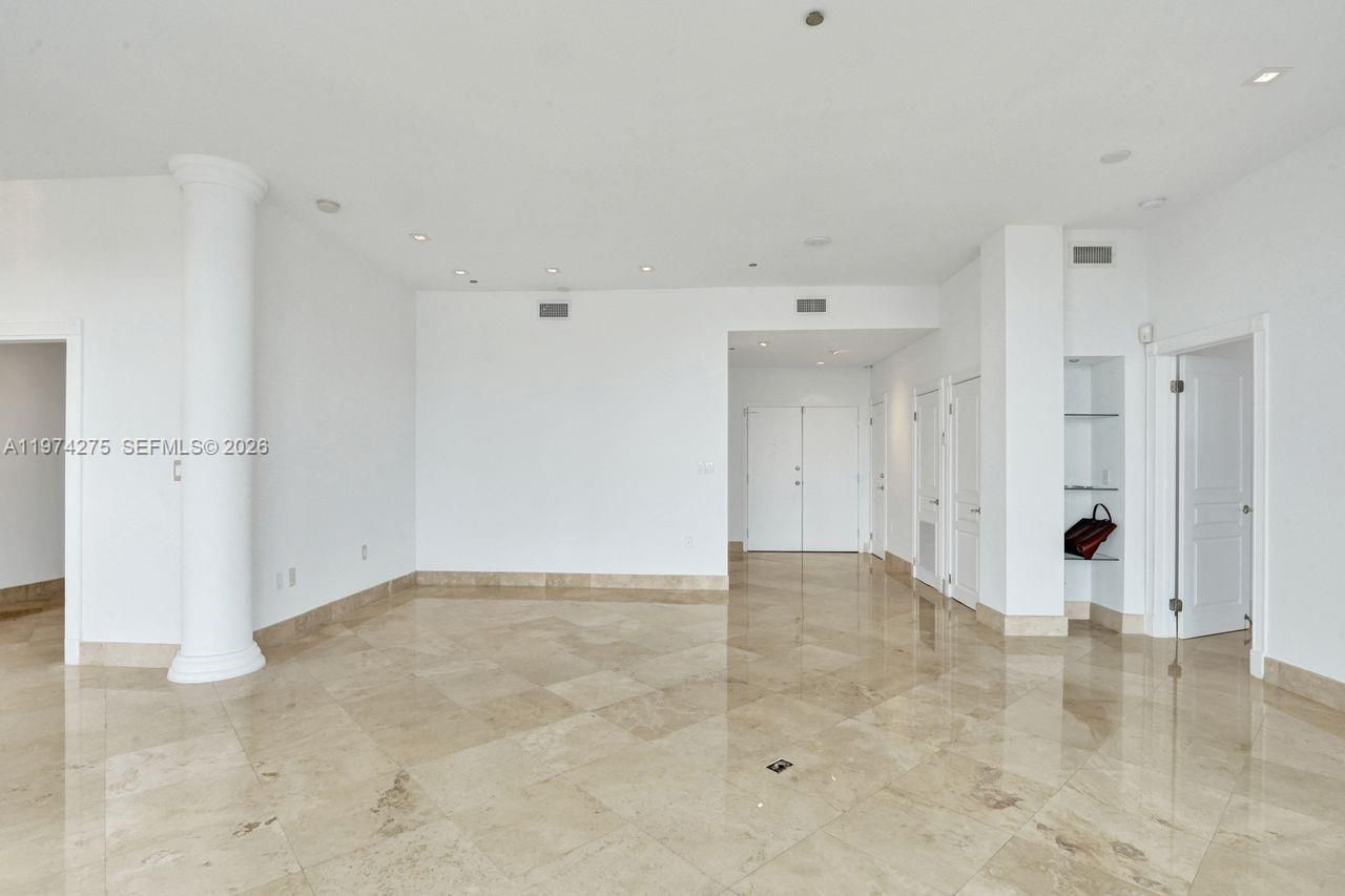 100 Lincoln Rd, Unit PH12, Miami Beach, FL 33139 Photo