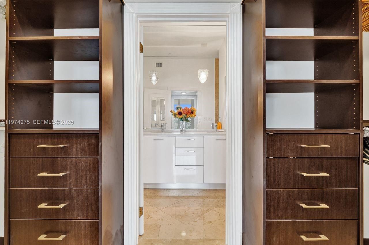 100 Lincoln Rd, Unit PH12, Miami Beach, FL 33139 Photo