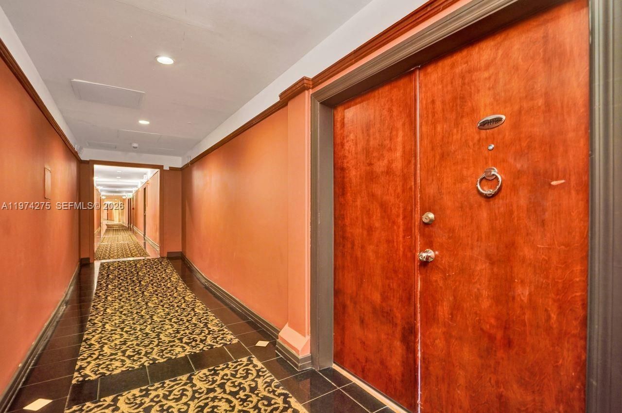 100 Lincoln Rd, Unit PH12, Miami Beach, FL 33139 Photo