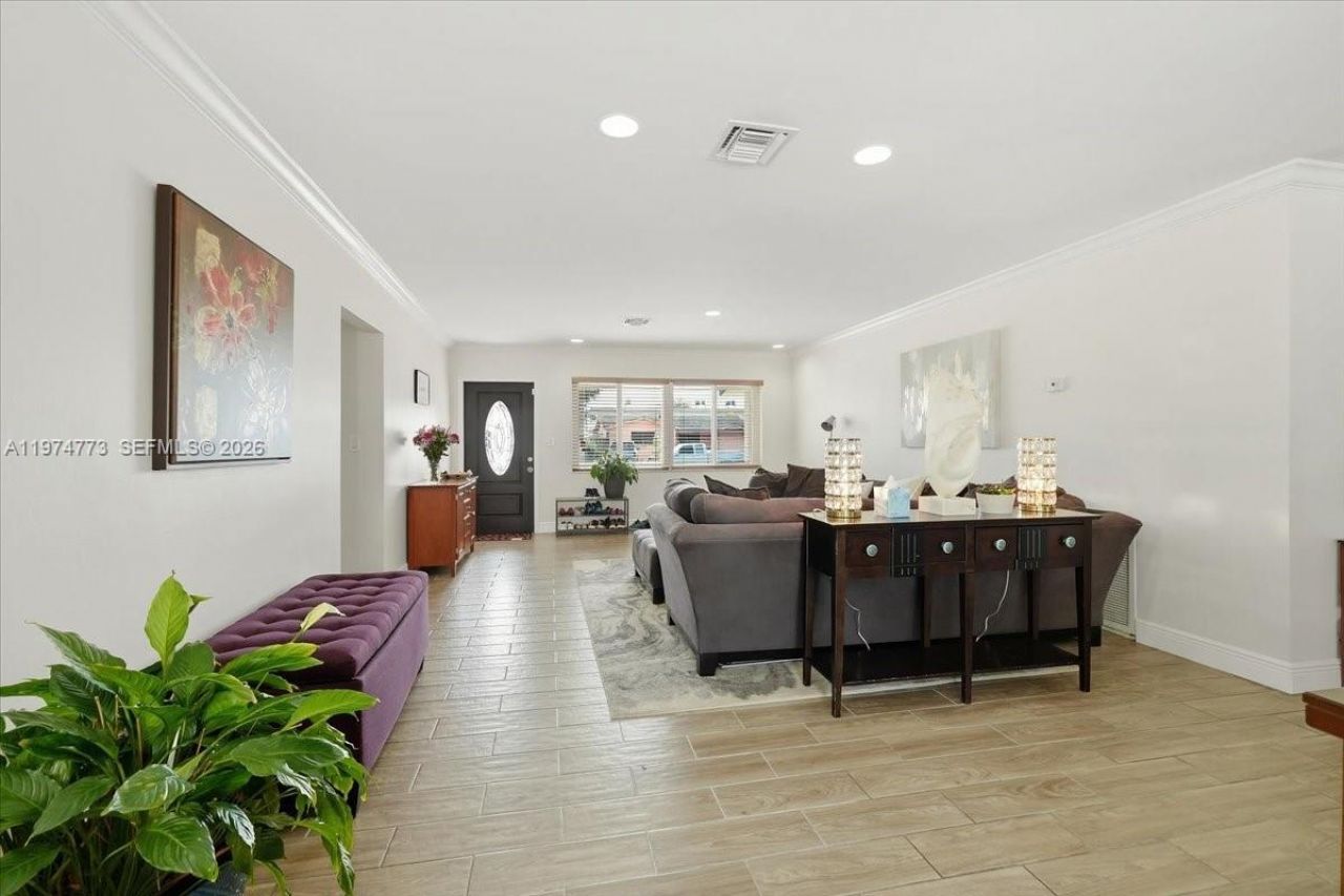 4925 Tyler St, Hollywood, FL 33021 Photo
