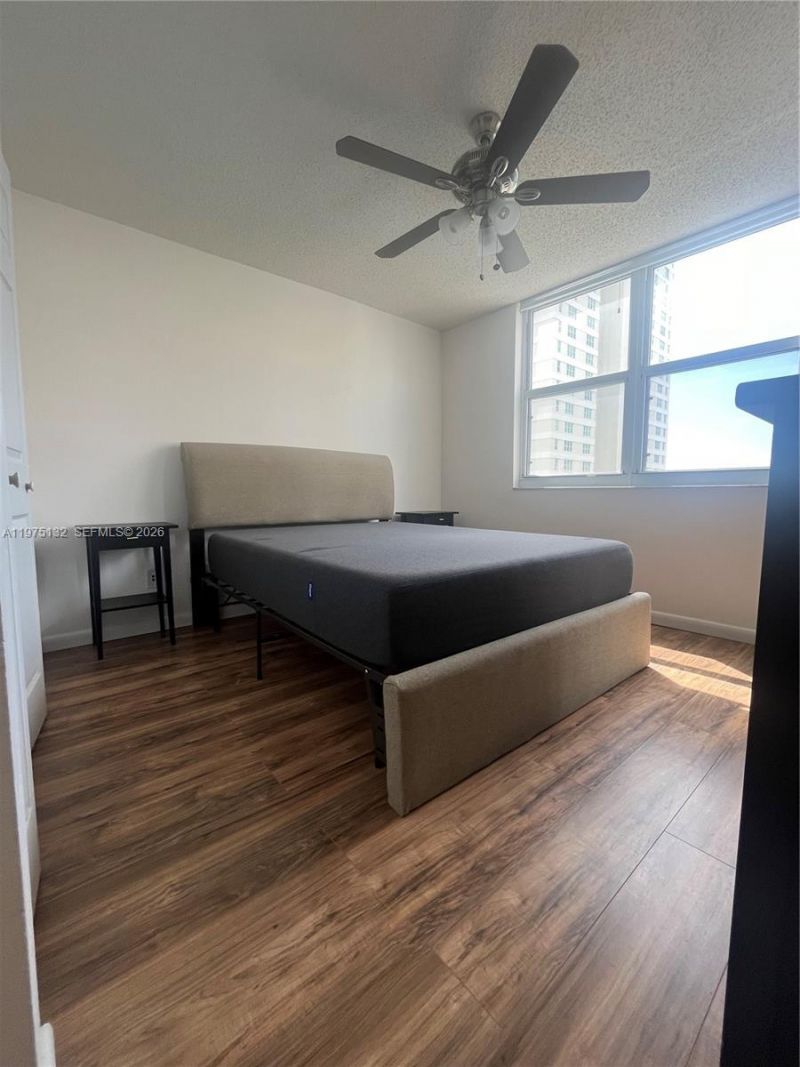 770 Claughton Island Dr, Unit 606, Miami, FL 33131 Photo