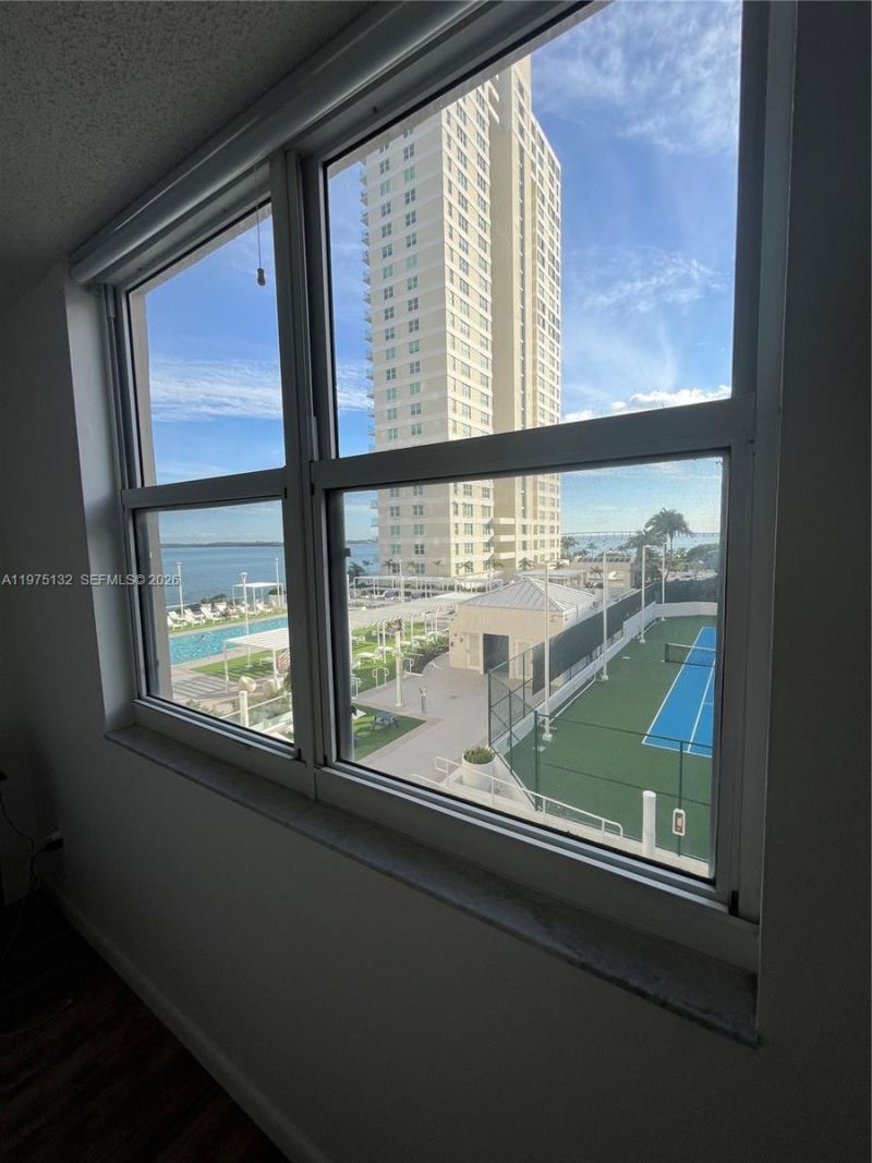 770 Claughton Island Dr, Unit 606, Miami, FL 33131 Photo