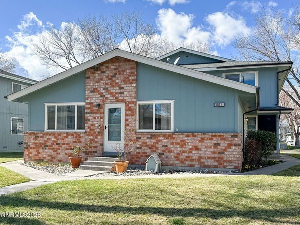 661 Oakwood Drive, Unit APT 3, Sparks, NV 89431