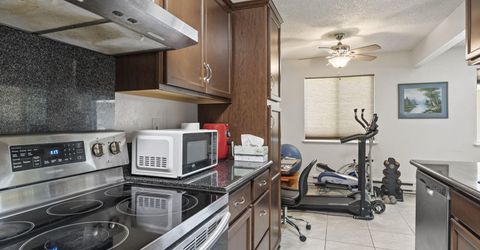 661 Oakwood Drive, Unit APT 3, Sparks, NV 89431 Photo