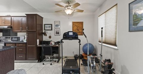 661 Oakwood Drive, Unit APT 3, Sparks, NV 89431 Photo