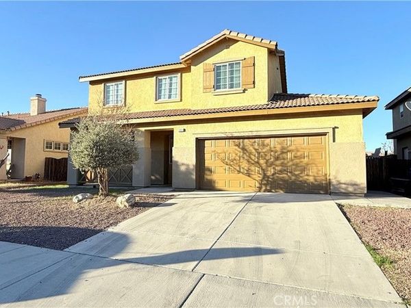 15664 Kadota, Victorville, CA 92395