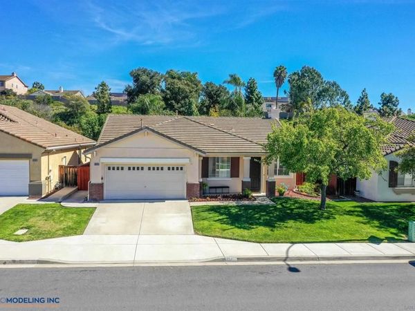 924 Glendora Dr, Oceanside, CA 92057