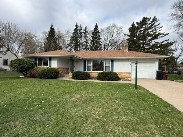 2187 Burr Street, Maplewood, MN 55117