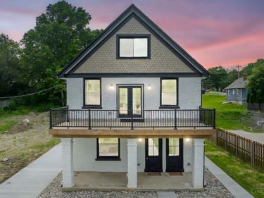 817 Hawthorne Avenue, Unit A, Cincinnati, OH 45205