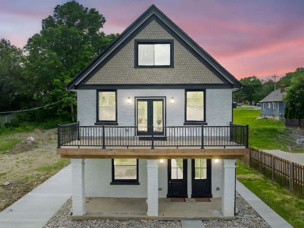 817 Hawthorne Avenue, Unit A, Cincinnati, OH 45205