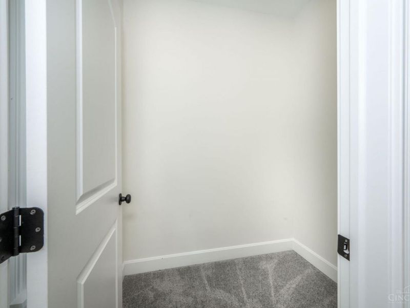 817 Hawthorne Avenue, Unit A, Cincinnati, OH 45205 Photo 21