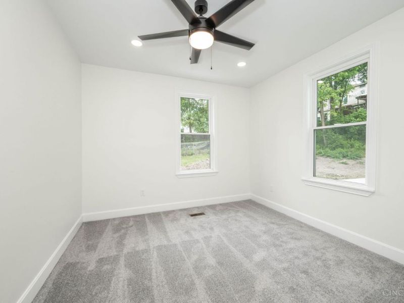 817 Hawthorne Avenue, Unit A, Cincinnati, OH 45205 Photo 26