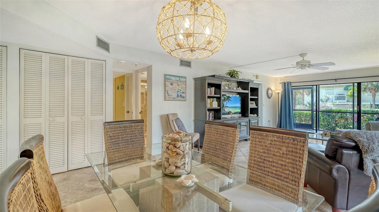 1001 Benjamin Franklin Drive, Unit 110, Sarasota, FL 34236 Photo