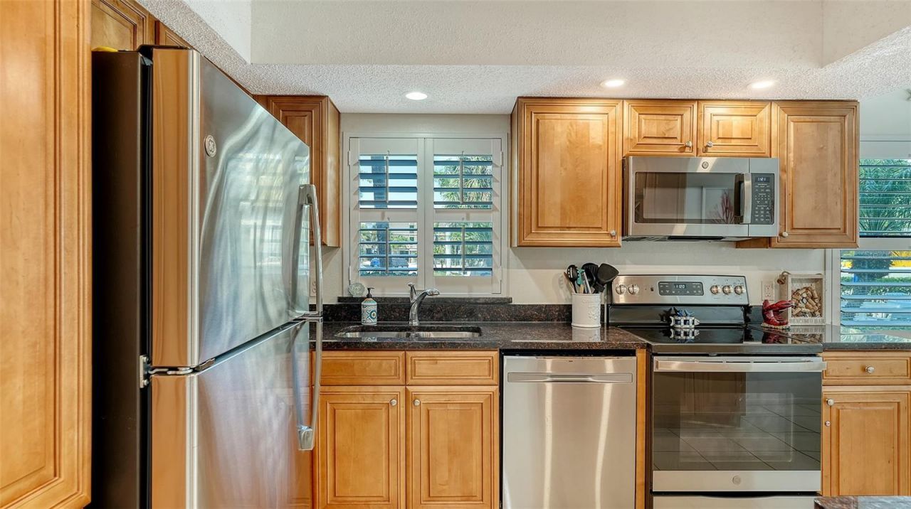 1001 Benjamin Franklin Drive, Unit 110, Sarasota, FL 34236 Photo