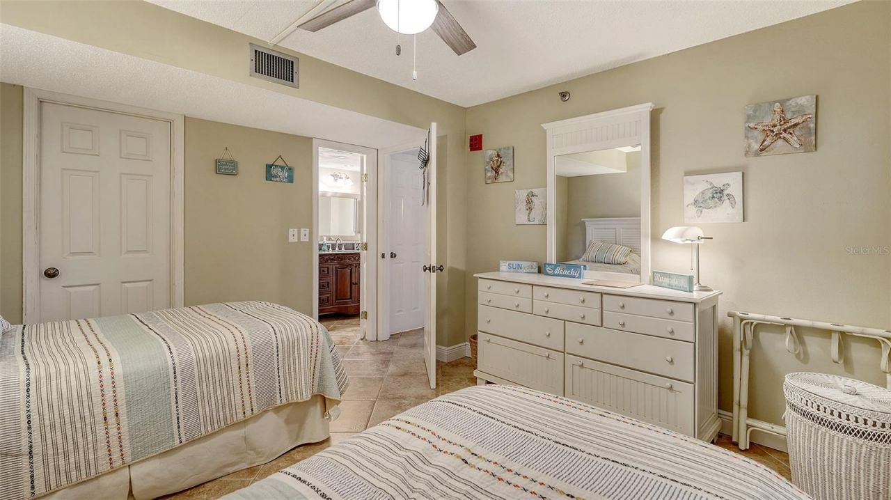 1001 Benjamin Franklin Drive, Unit 110, Sarasota, FL 34236 Photo