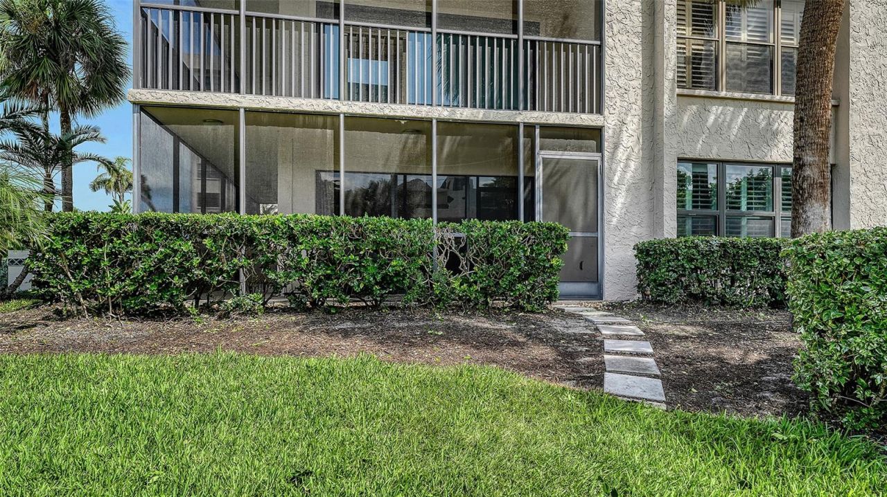 1001 Benjamin Franklin Drive, Unit 110, Sarasota, FL 34236 Photo