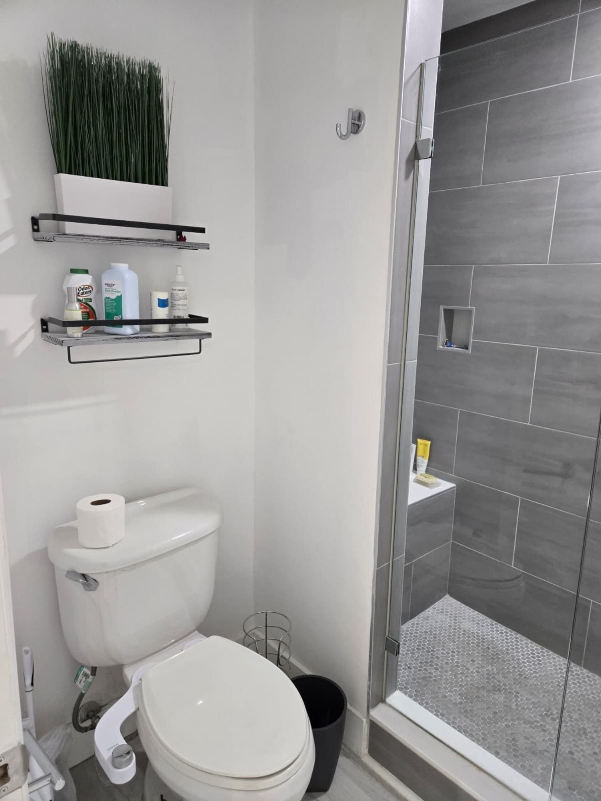 10870 Lakemore Lane, Unit 201, Boca Raton, FL 33498 Photo