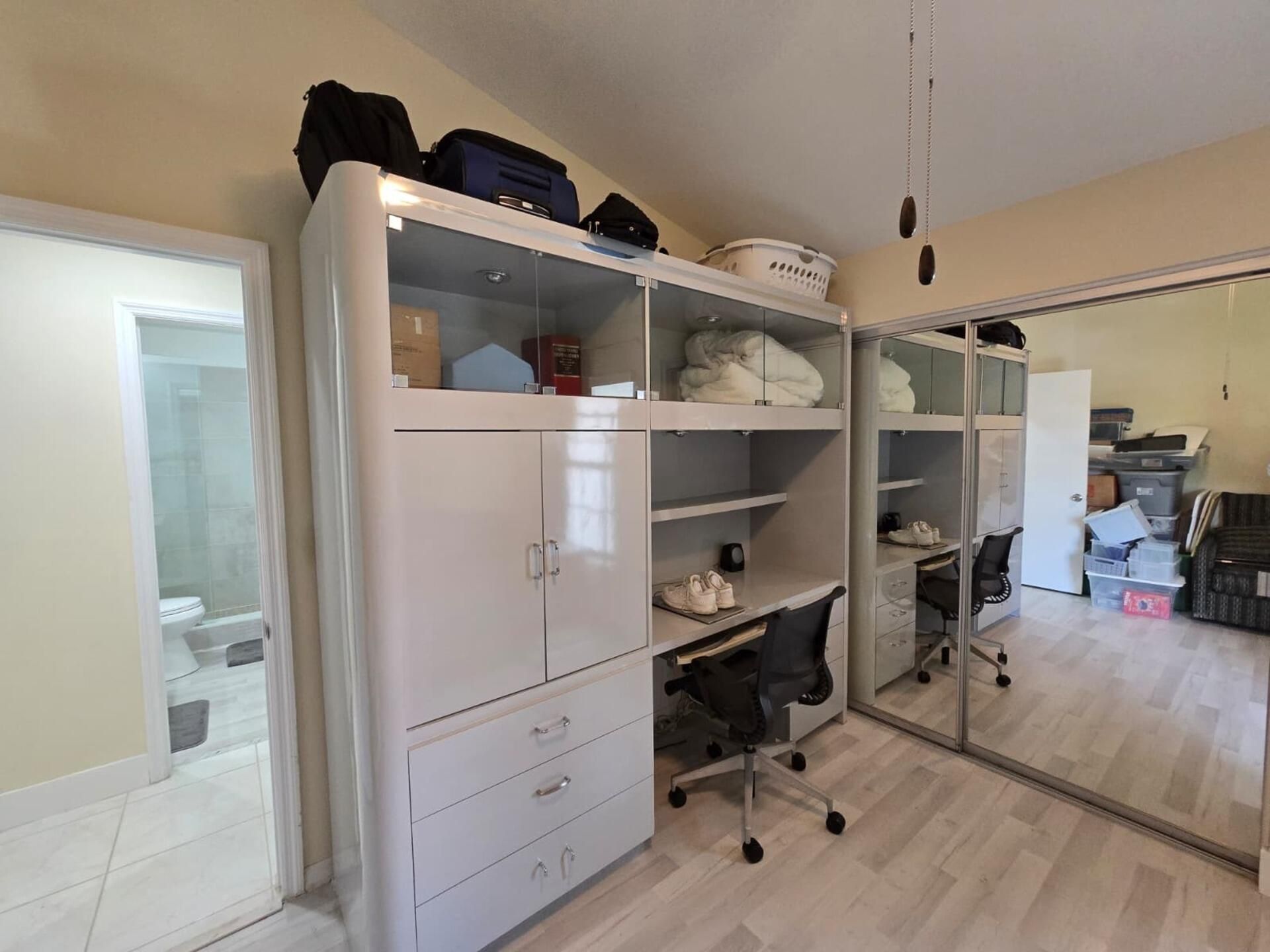 10870 Lakemore Lane, Unit 201, Boca Raton, FL 33498 Photo