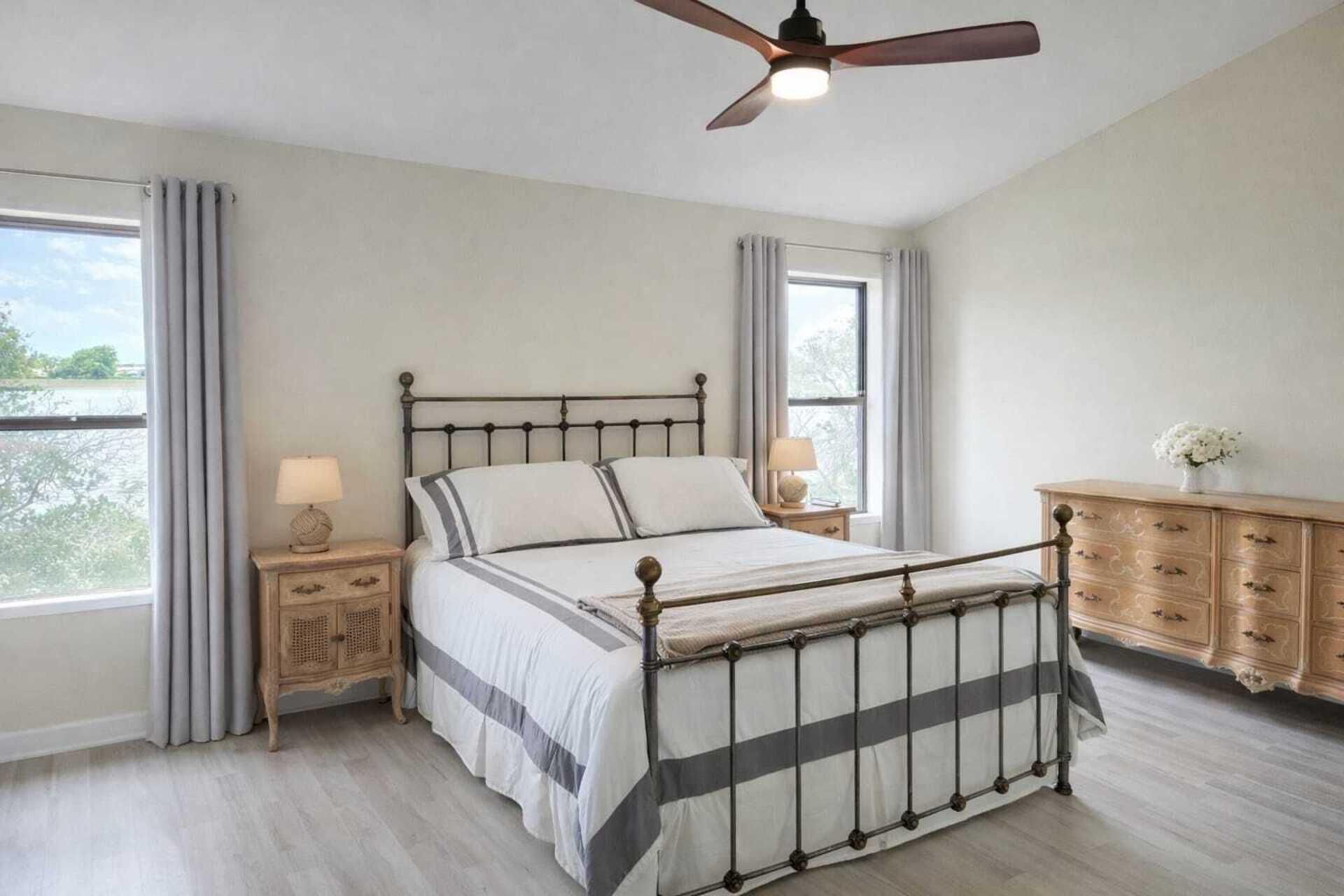 10870 Lakemore Lane, Unit 201, Boca Raton, FL 33498 Photo